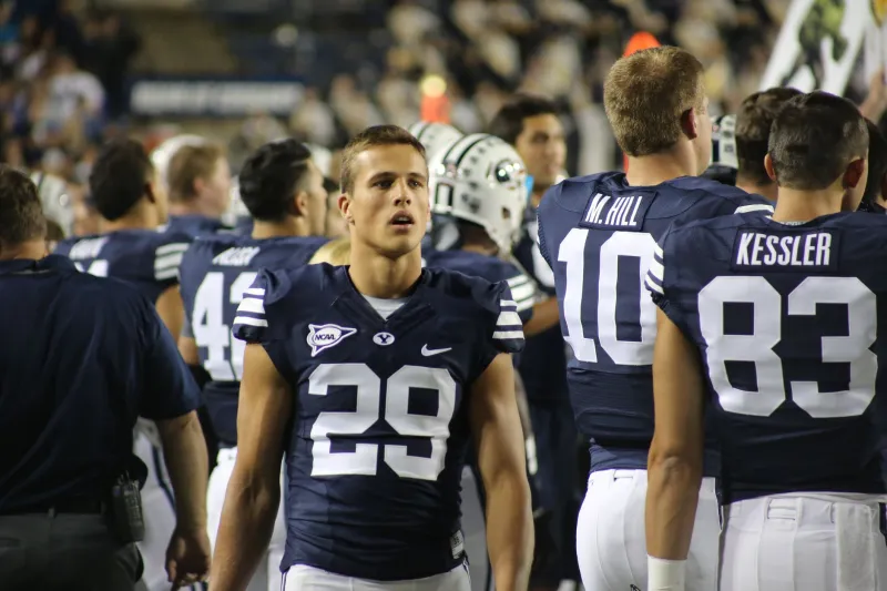 Bag Season Never Ends: How NIL Collectives Turned College Recruiting Into an Open Bidding War